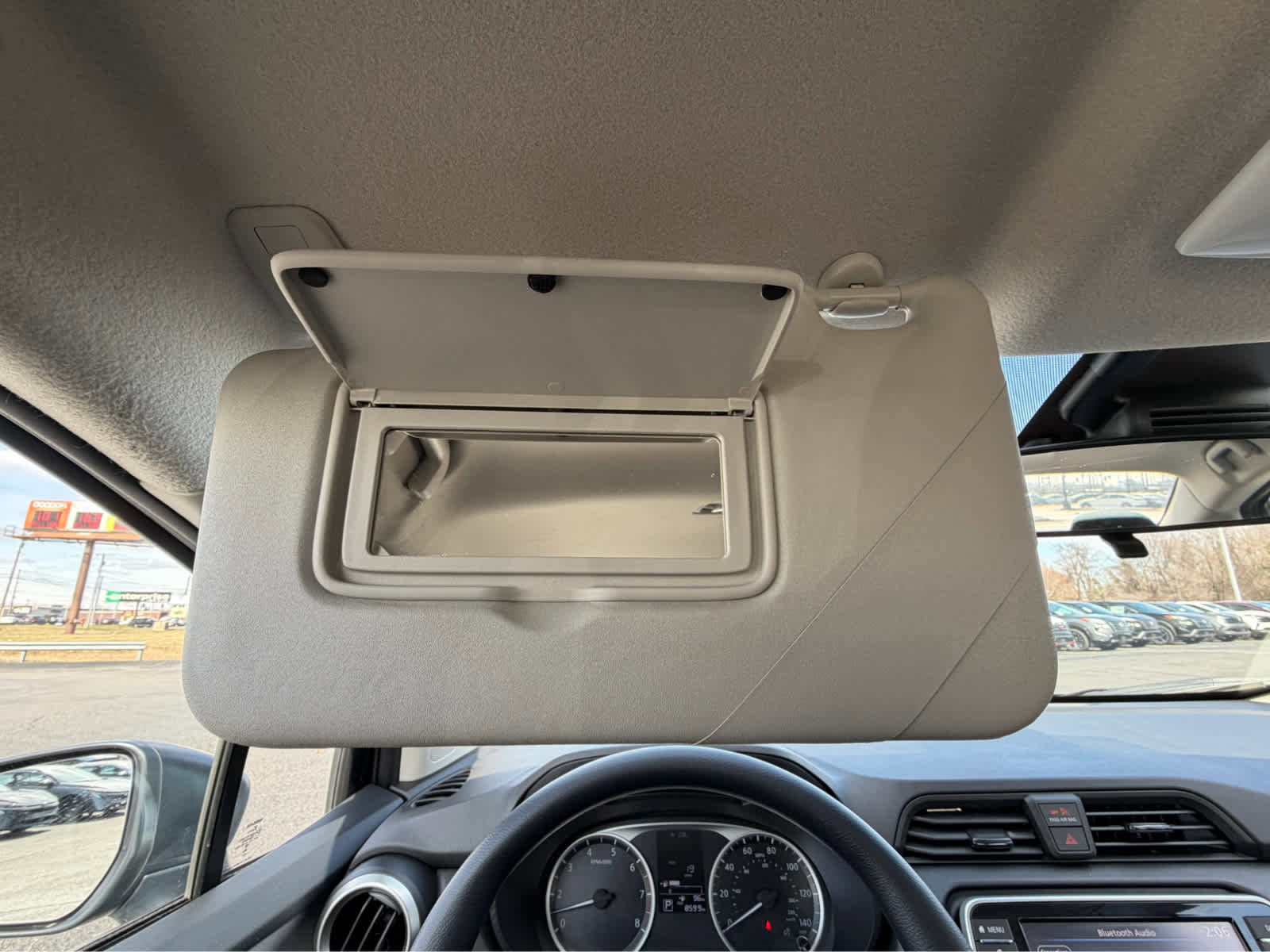 Used 2025 Nissan Versa S w/ S Plus Package image 28