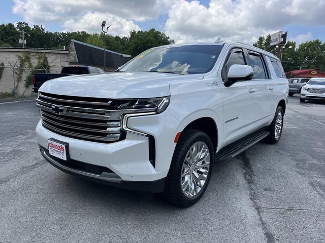 Used 2023 Chevrolet Suburban High Country w/ Advanced Technology Package AWD/4WD image 7