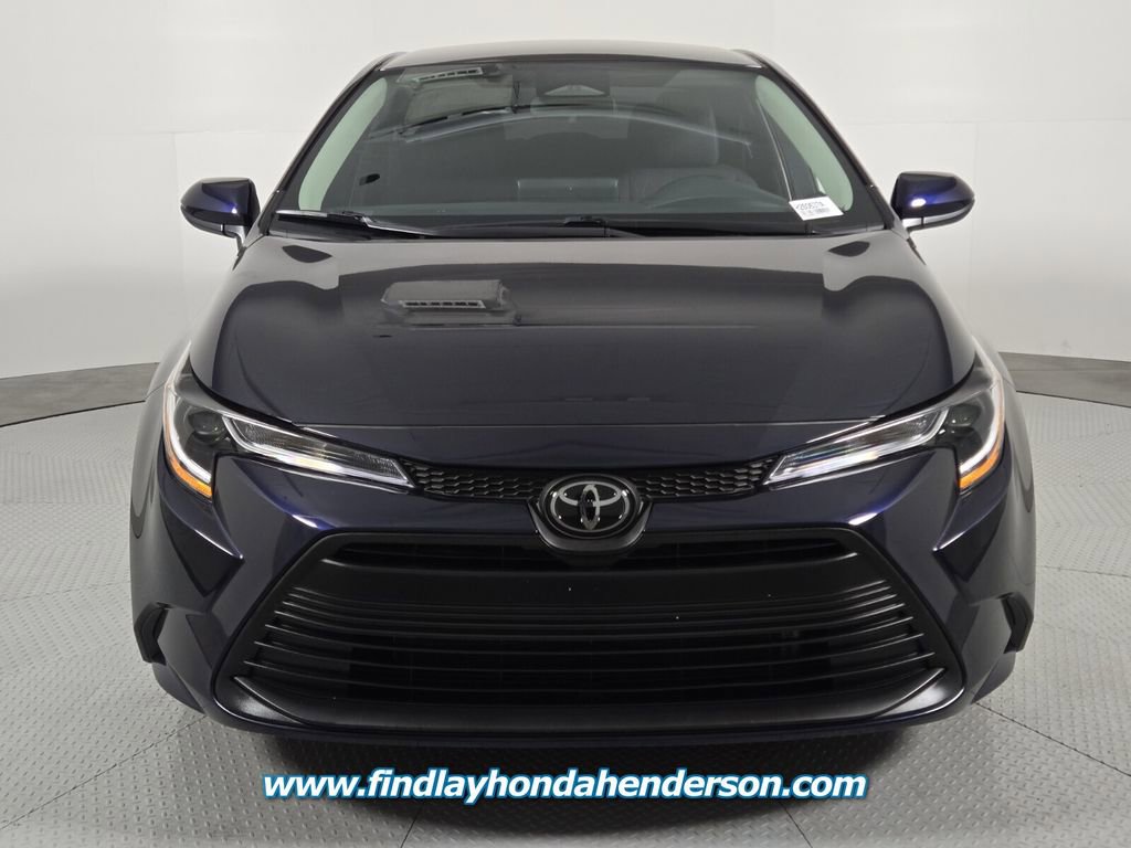 Used 2025 Toyota Corolla LE image 7