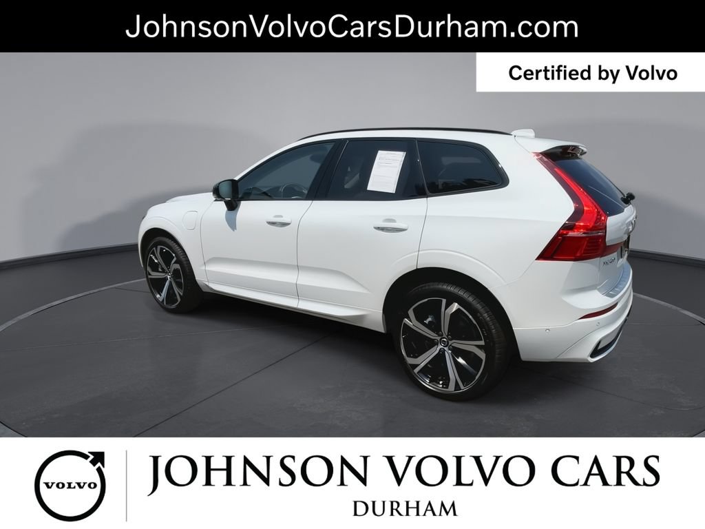 Certified 2024 Volvo XC60 T8 Ultimate w/ Protection Package Premier AWD/4WD image 7