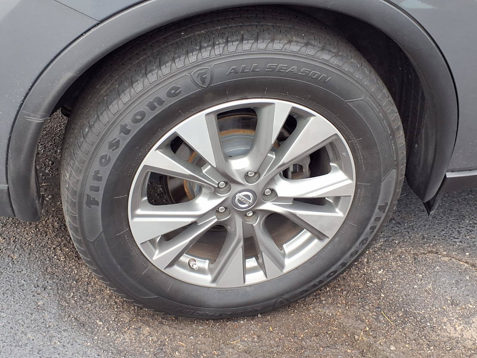 Used 2018 Nissan Murano SV AWD/4WD image 25