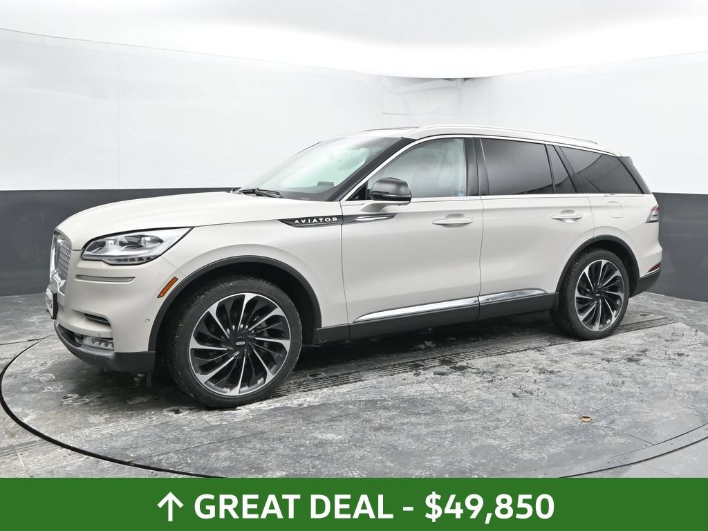 Used 2024 Lincoln Aviator Reserve w/ Equipment Group 201A AWD/4WD image 11