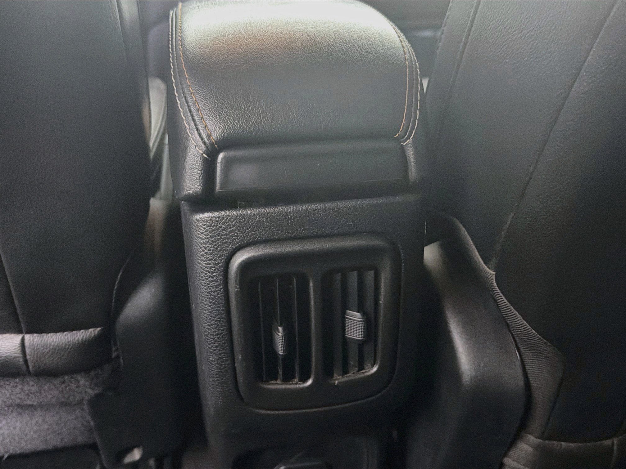 Used 2021 Jeep Compass Latitude FWD image 25