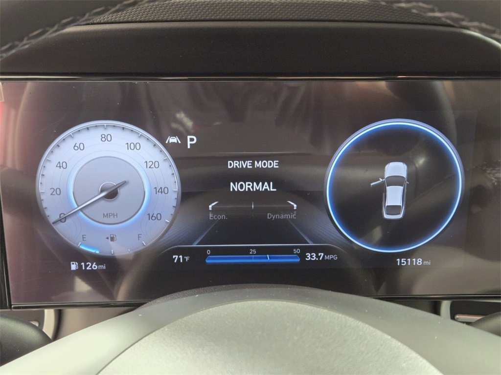 Used 2023 Hyundai Elantra Limited image 34