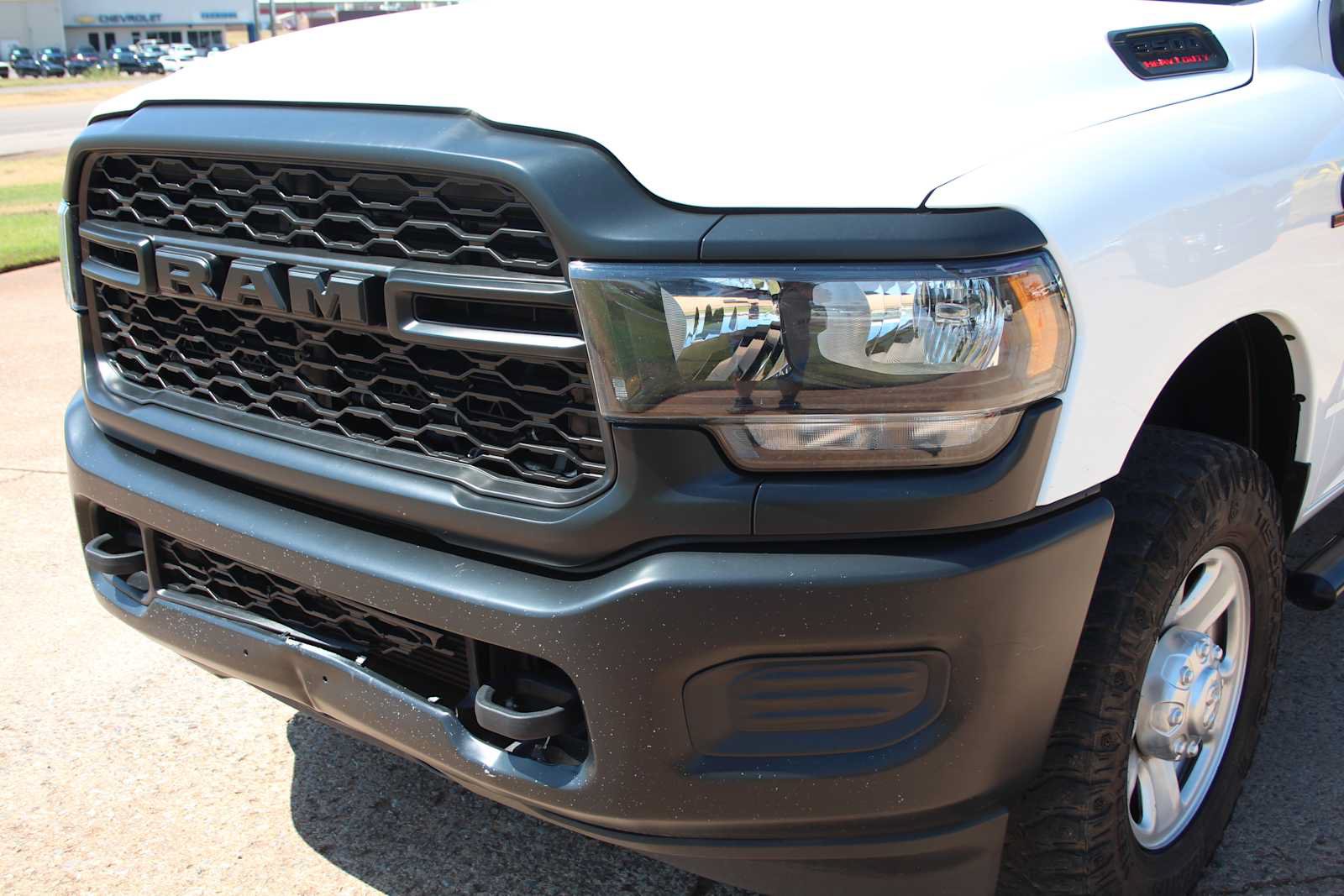 Used 2023 RAM 3500 Tradesman AWD/4WD image 5
