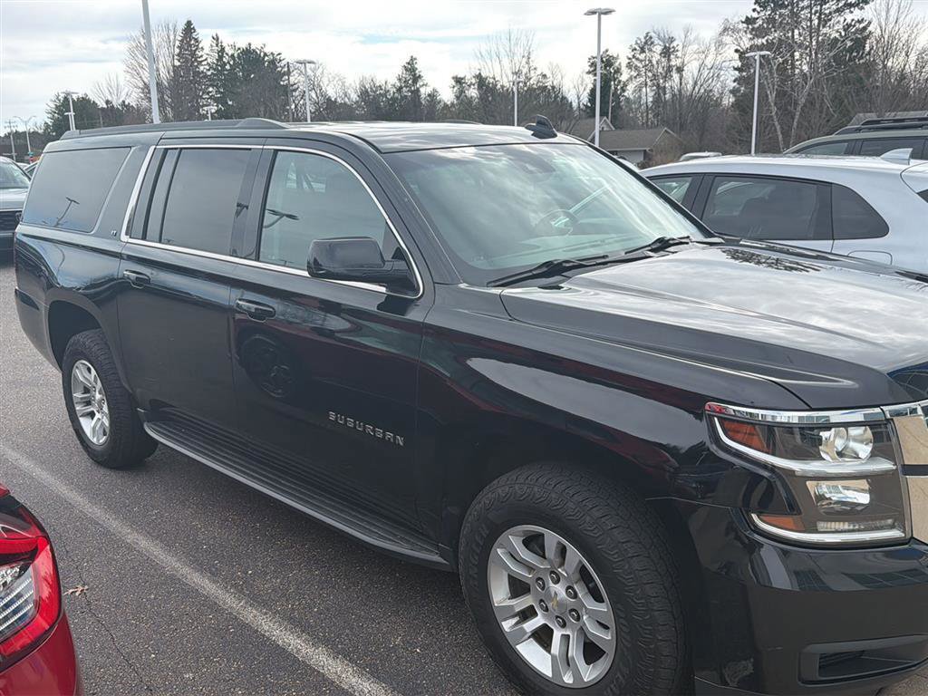 Used 2018 Chevrolet Suburban LT AWD/4WD image 15