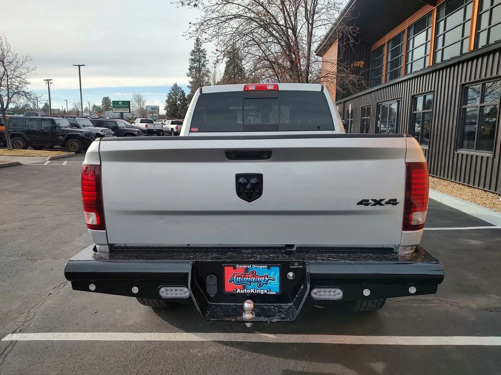 Used 2017 RAM 3500 Laramie w/ Sport Appearance Group AWD/4WD image 4