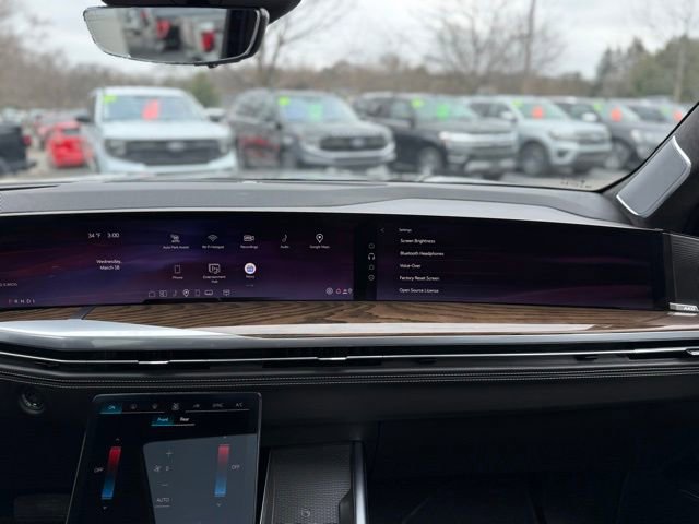 Used 2026 Cadillac Escalade Platinum Sport image 38