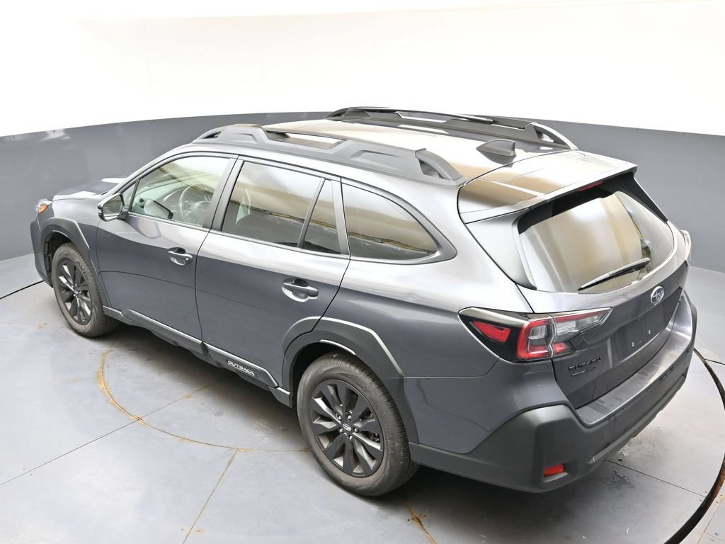 Certified 2025 Subaru Outback Onyx Edition AWD/4WD image 38