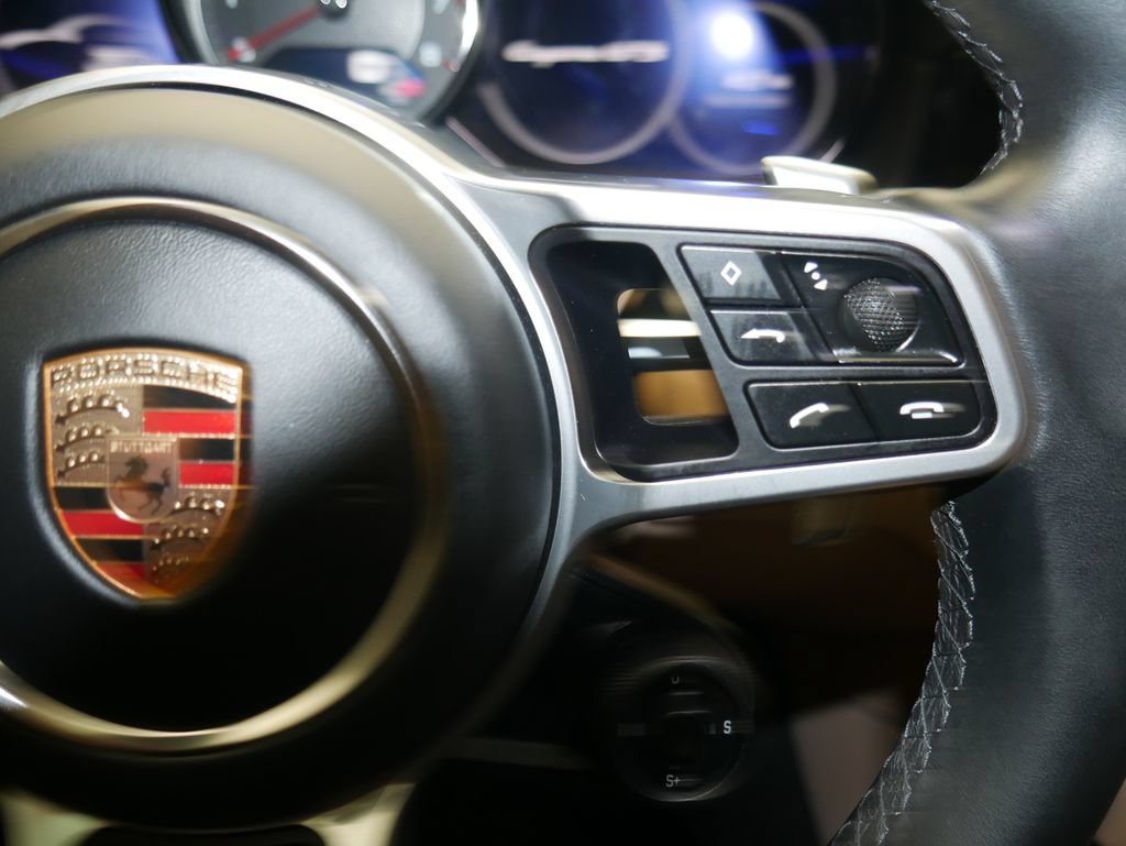 Certified 2023 Porsche Cayenne GTS AWD/4WD image 37