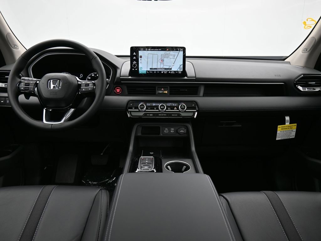 New 2025 Honda Pilot Touring image 44