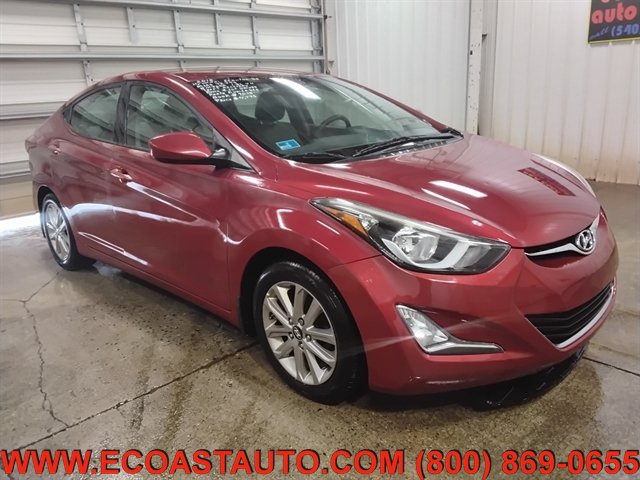 Used 2015 Hyundai Elantra SE w/ Option Group 02 FWD image 1
