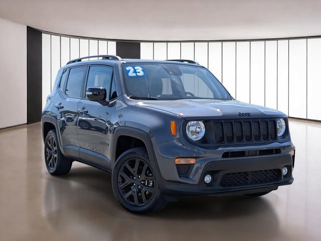 Used 2023 Jeep Renegade Altitude image 3