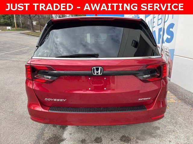 Certified 2024 Honda Odyssey Sport image 8