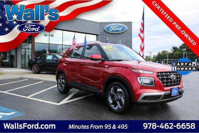 Used 2022 Hyundai Venue SEL image 3