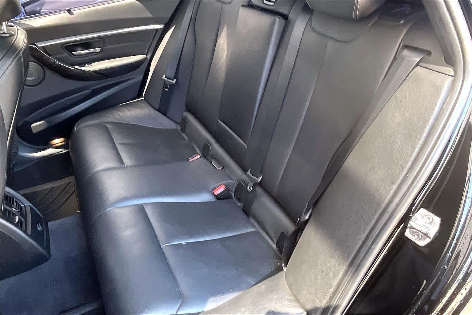 Used 2016 BMW 328i xDrive Wagon AWD/4WD image 20