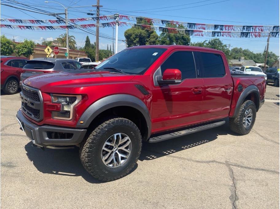 Used 2017 Ford F150 Raptor w/ Equipment Group 802A Luxury AWD/4WD image 2