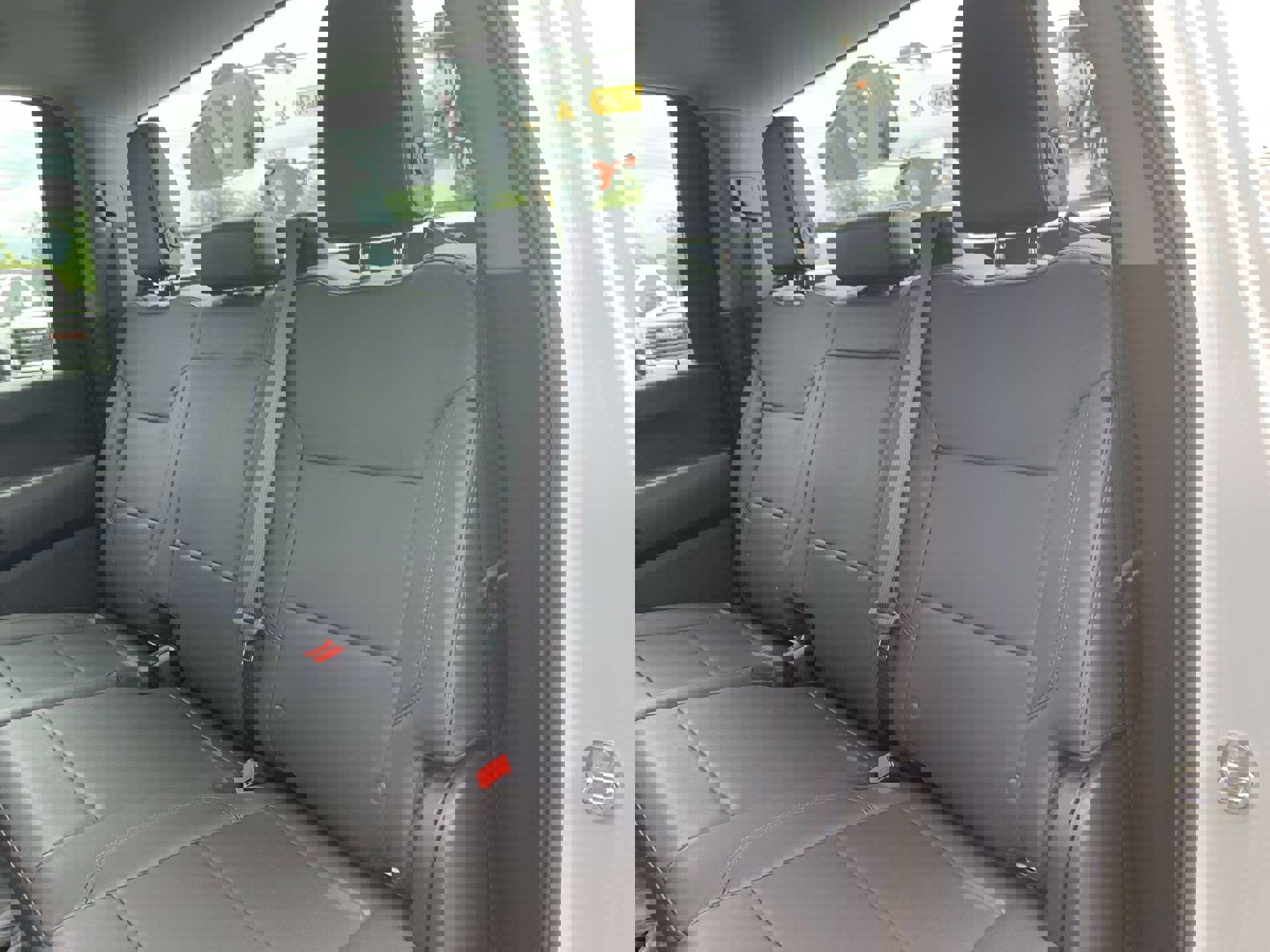 New 2024 GMC Sierra 3500 Pro w/ Fleet Convenience Package image 22