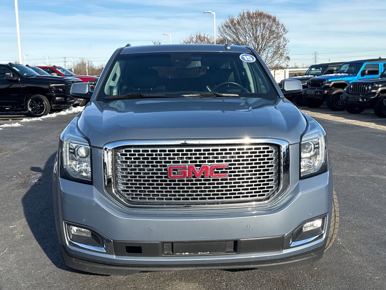 Used 2015 GMC Yukon XL Denali w/ Premium Package image 8