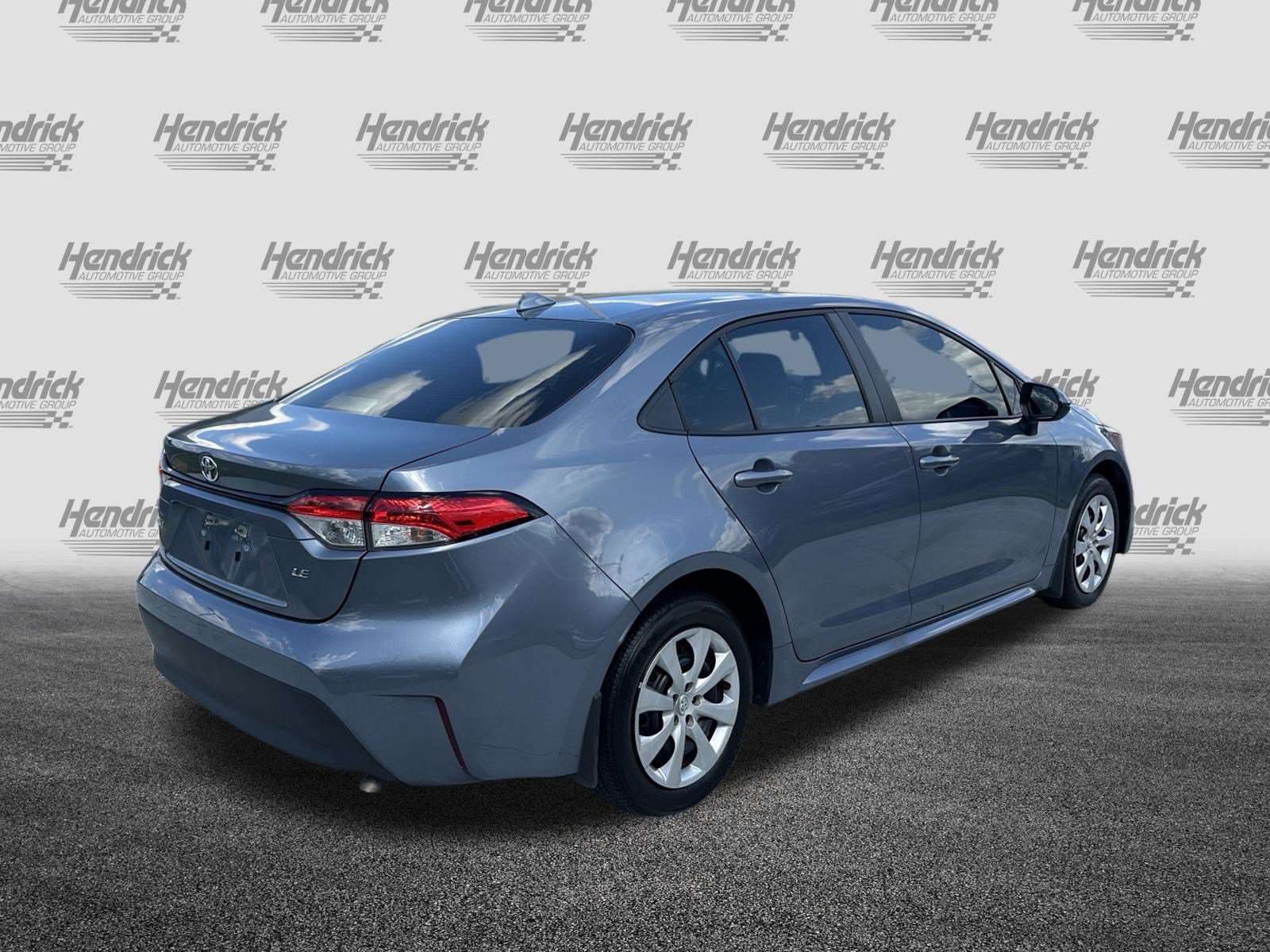 Used 2025 Toyota Corolla LE FWD image 10