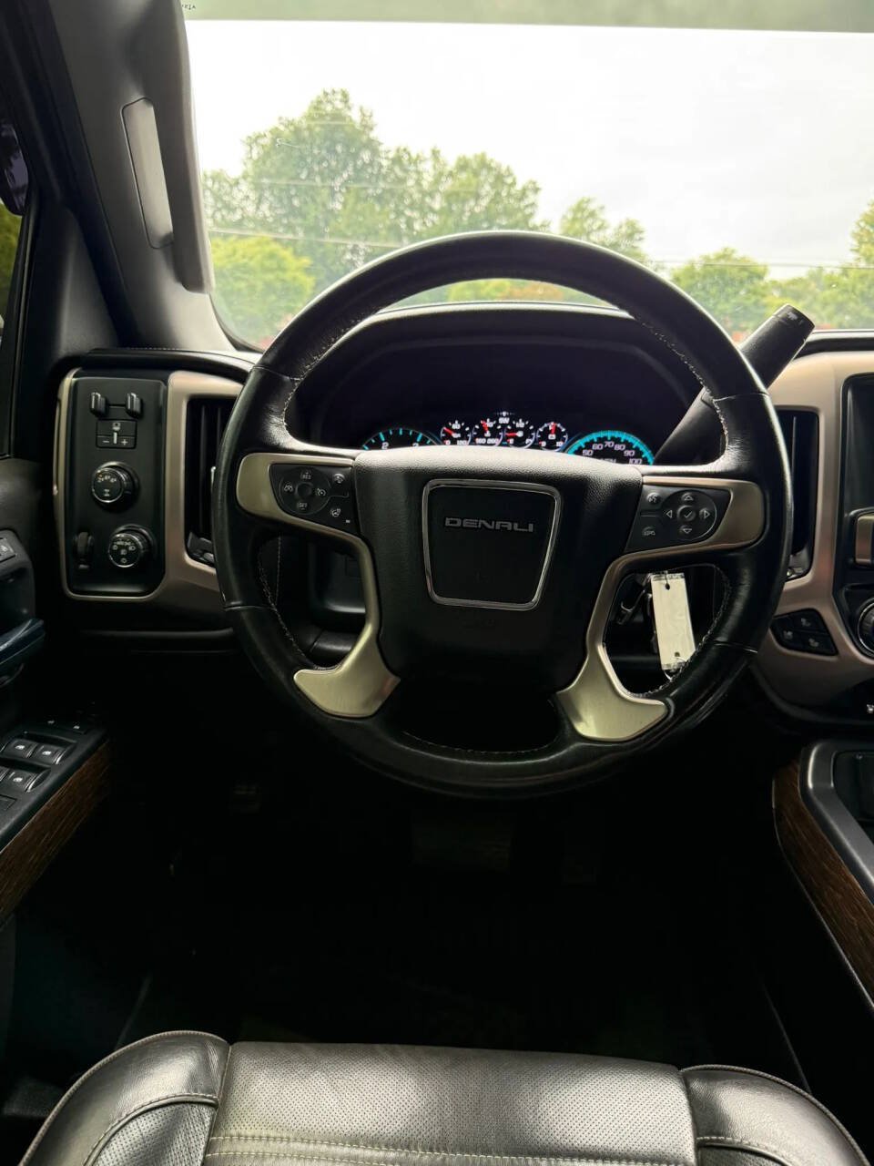 Used 2019 GMC Sierra 2500 Denali w/ Duramax Plus Package AWD/4WD image 34