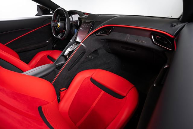 Used 2025 Ferrari Roma Spider RWD image 45