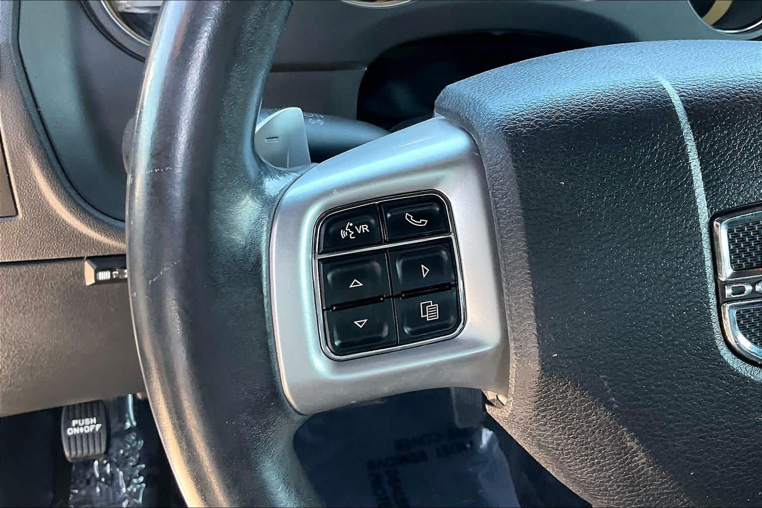 Used 2013 Dodge Challenger SXT RWD image 19