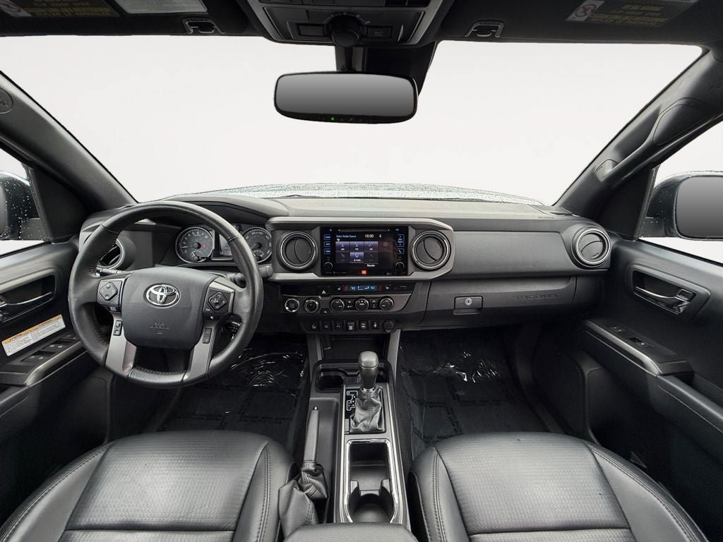 Used 2019 Toyota Tacoma TRD Off-Road AWD/4WD image 11