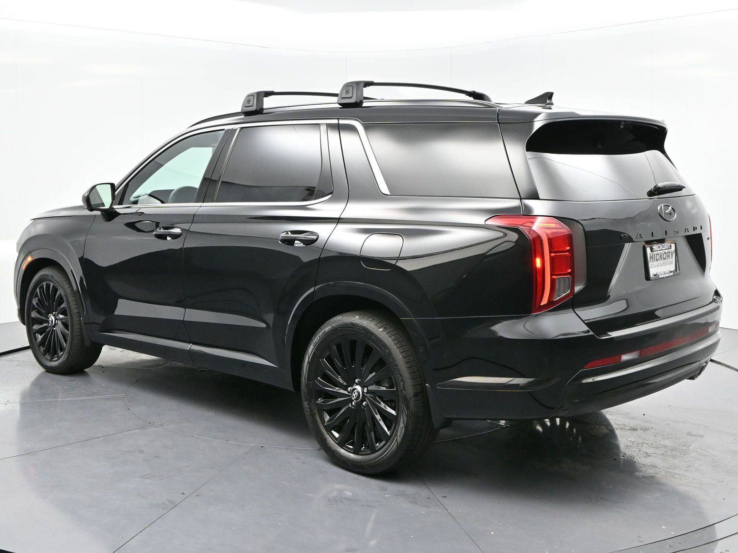 Used 2025 Hyundai Palisade Calligraphy image 5
