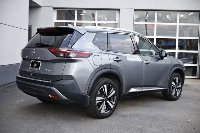 Used 2023 Nissan Rogue SL w/ SL Premium Package image 7