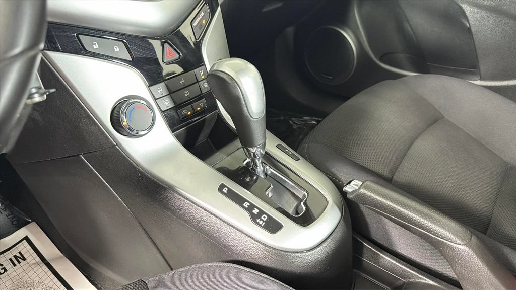 Used 2014 Chevrolet Cruze LT w/ All-Star Edition FWD image 22