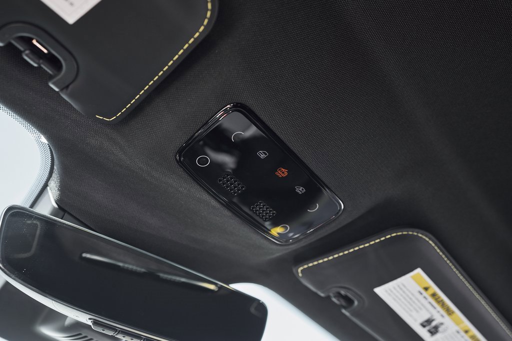 Used 2022 Ferrari SF90 Stradale image 78