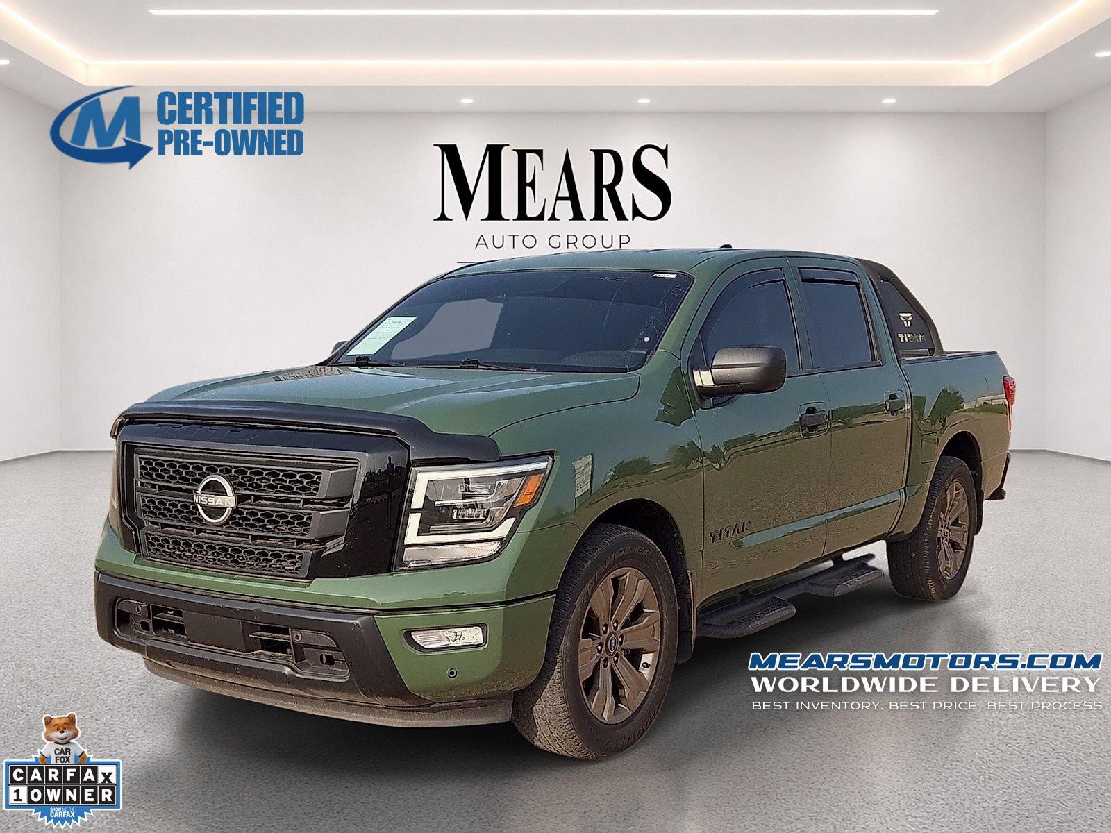 Used 2024 Nissan Titan SV w/ SV Bronze Edition Package RWD image 1