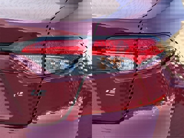 Used 2024 Toyota Corolla LE image 7