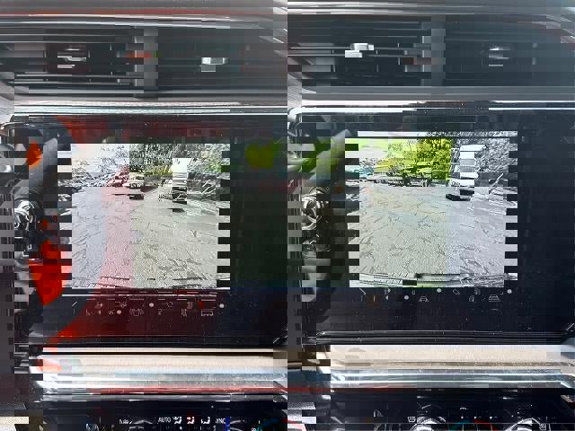 New 2025 GMC Sierra 2500 Denali Ultimate w/ Snow Plow Prep/Camper Package image 18