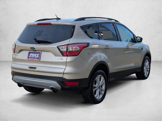 Used 2018 Ford Escape SE image 5