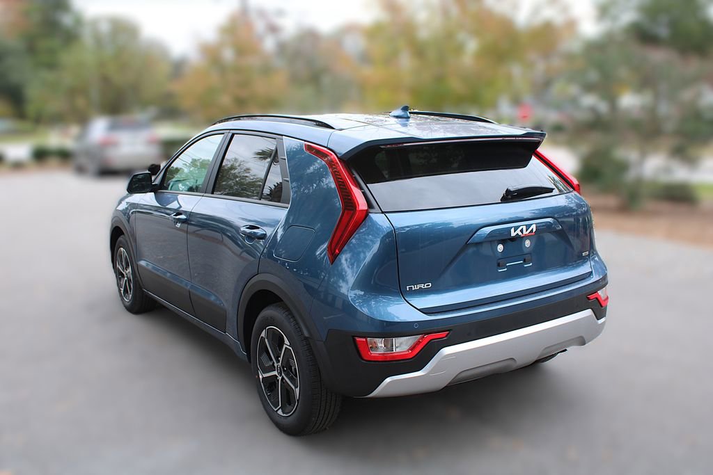 New 2026 Kia Niro EX FWD image 11