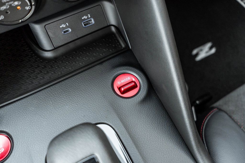 Used 2024 Nissan Z NISMO w/ Floor Mat Package image 10