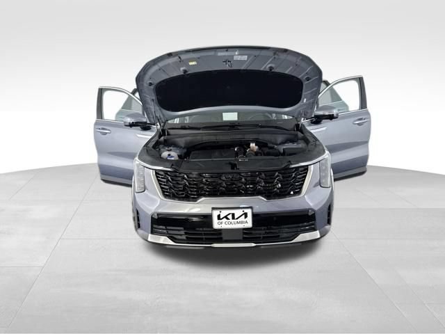 Certified 2025 Kia Sorento SX FWD image 13