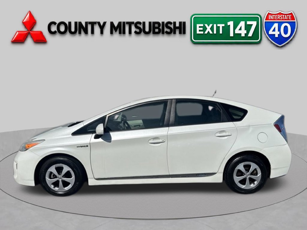 Used 2012 Toyota Prius Two FWD image 3