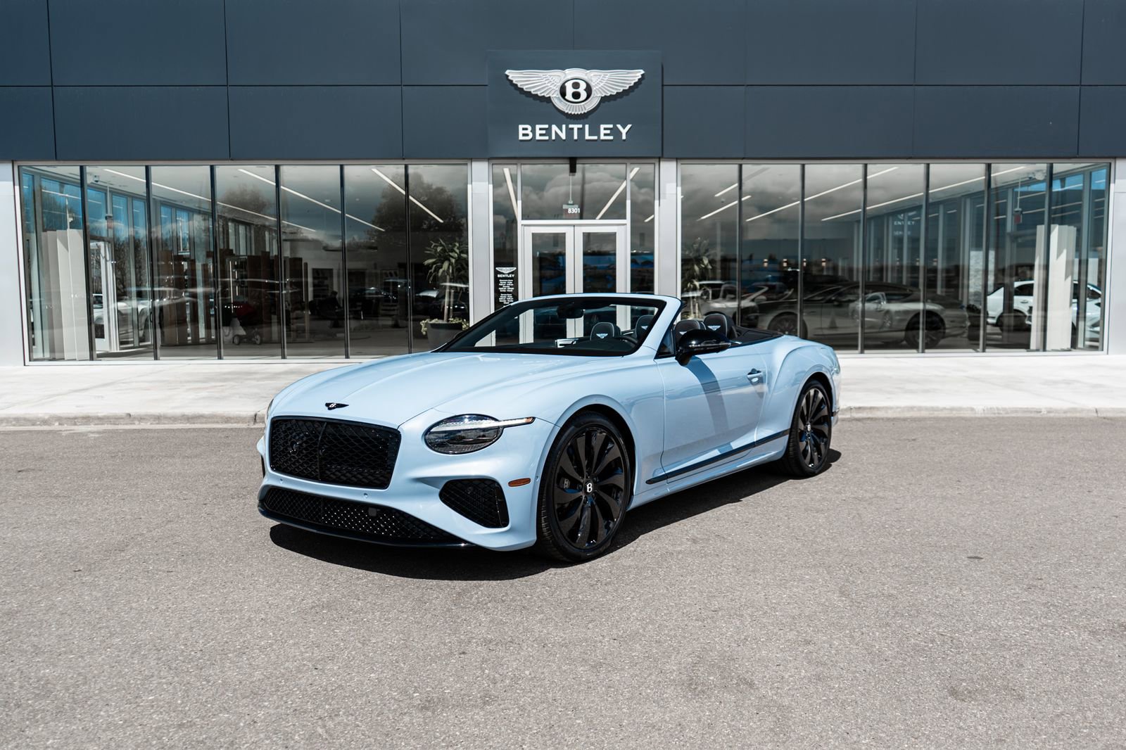 New 2026 Bentley Continental GTC AWD/4WD image 1