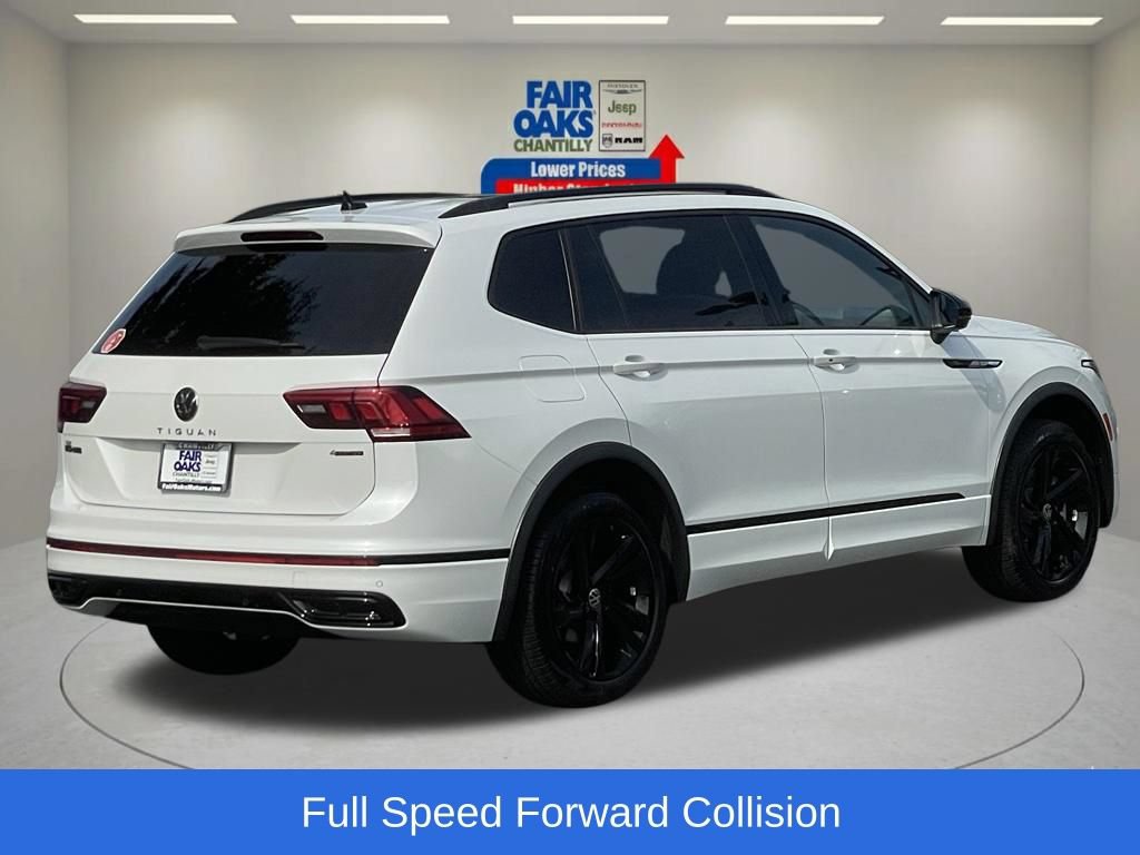 Used 2024 Volkswagen Tiguan SE R-Line AWD/4WD image 6