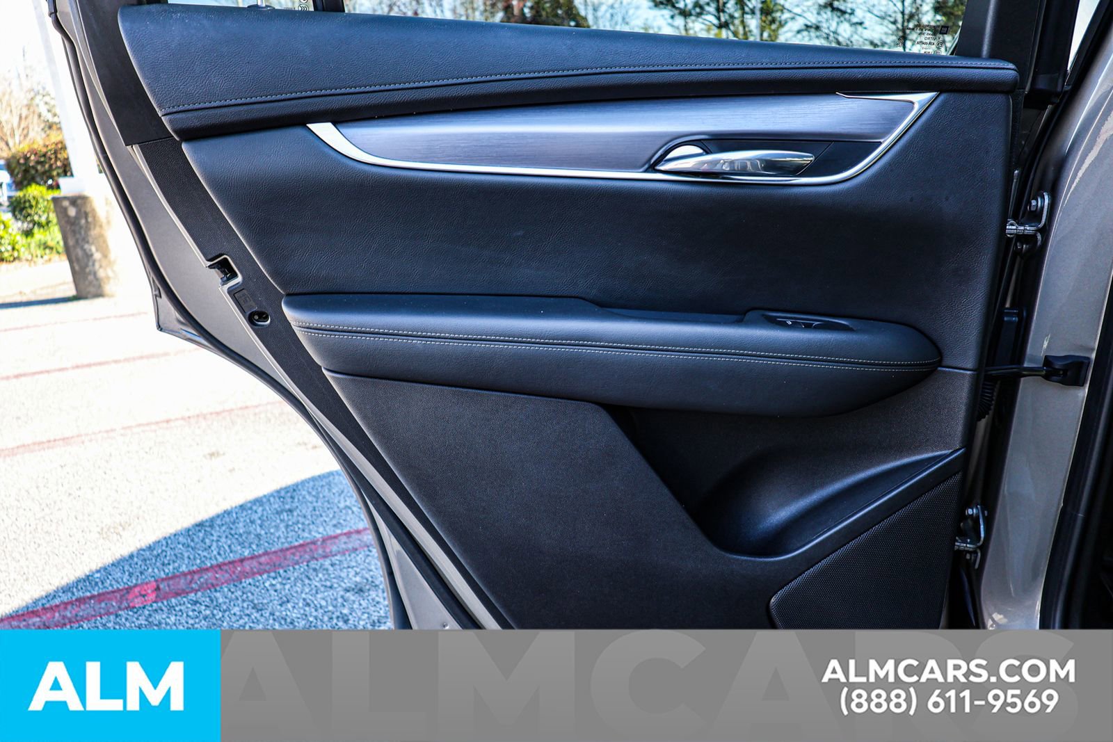 Used 2022 Cadillac XT6 Luxury image 46