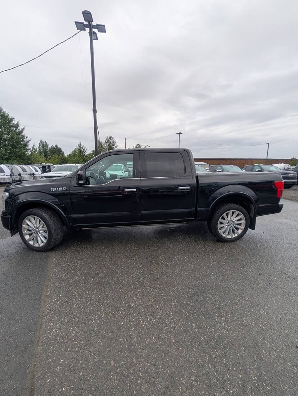 Used 2018 Ford F150 Limited AWD/4WD image 4