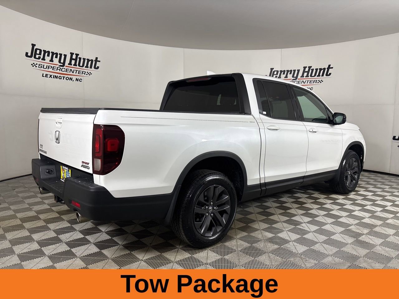 Used 2023 Honda Ridgeline Sport image 5