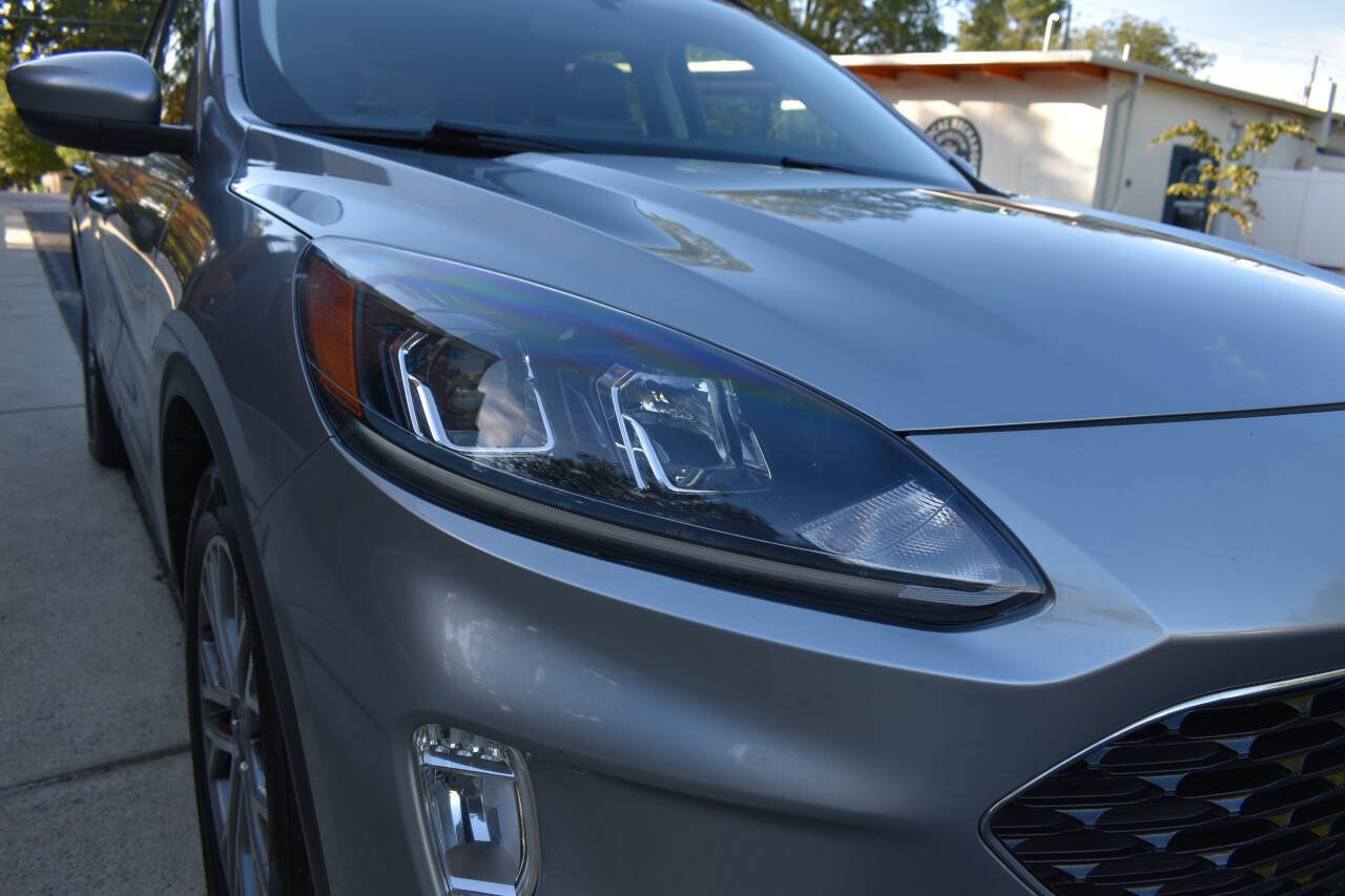 Used 2021 Ford Escape SEL w/ Technology Package FWD image 40