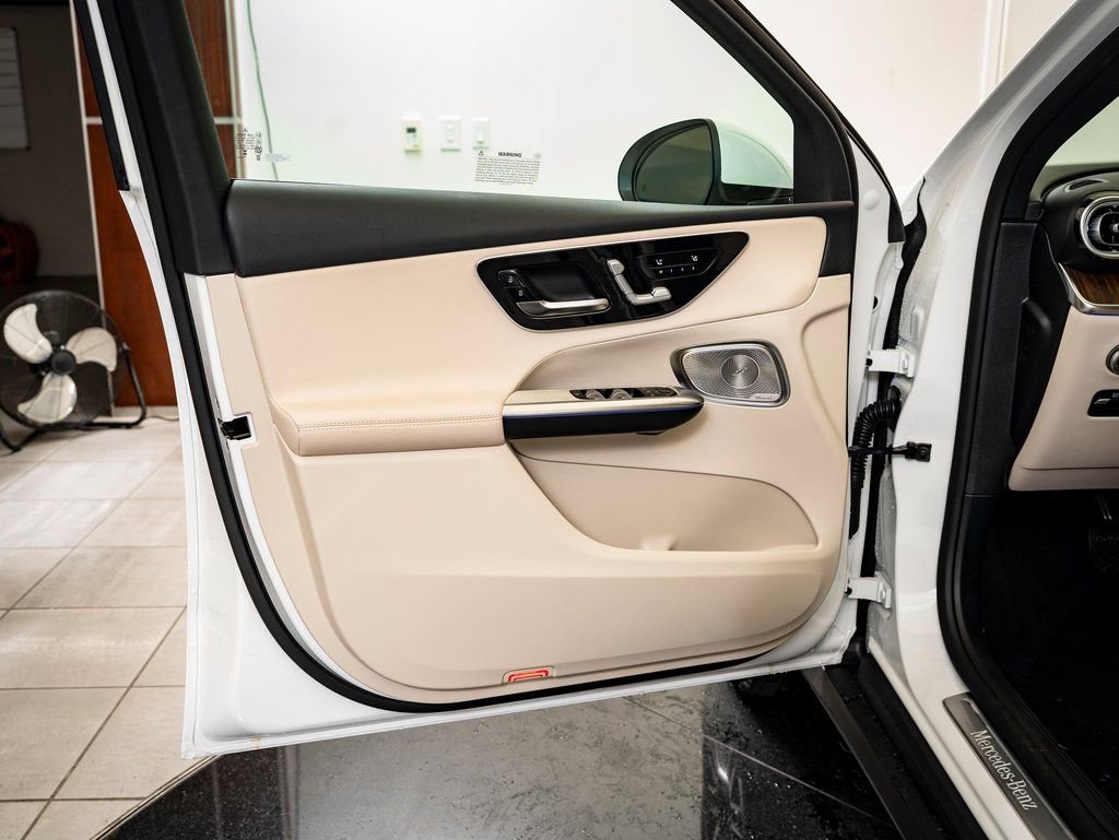 New 2026 Mercedes-Benz GLC 300 4MATIC image 24
