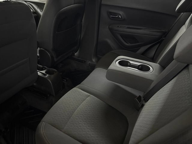 Used 2017 Chevrolet Trax LS FWD image 23