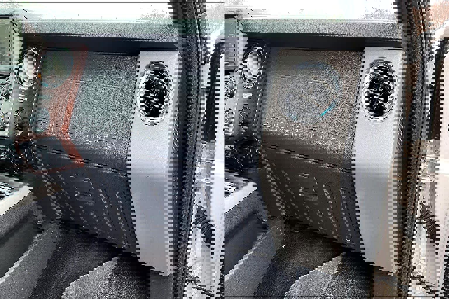 Used 2016 Ford F250 Lariat w/ Lariat Ultimate Package image 17