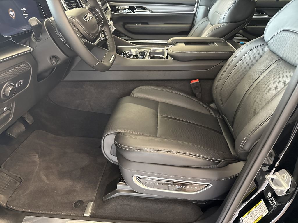 New 2026 Jeep Grand Wagoneer Summit w/ Premium Group III image 12